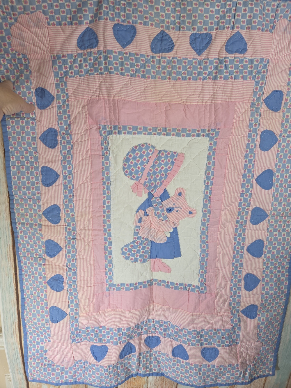 1980's Britannica Home Fashions Pink and Blue Window Panel. Sunbonnet Sue